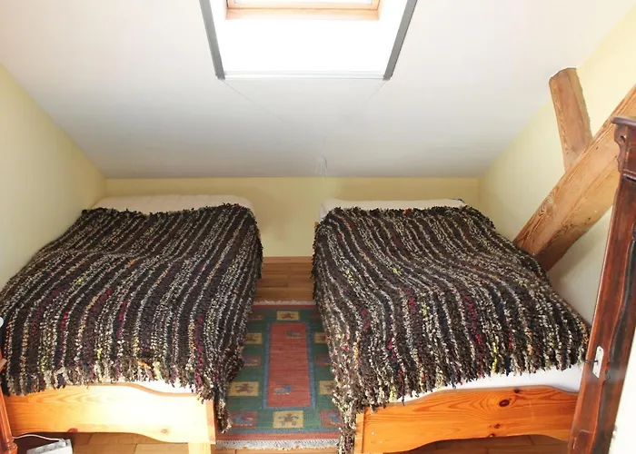 Rustic Getaway アパート